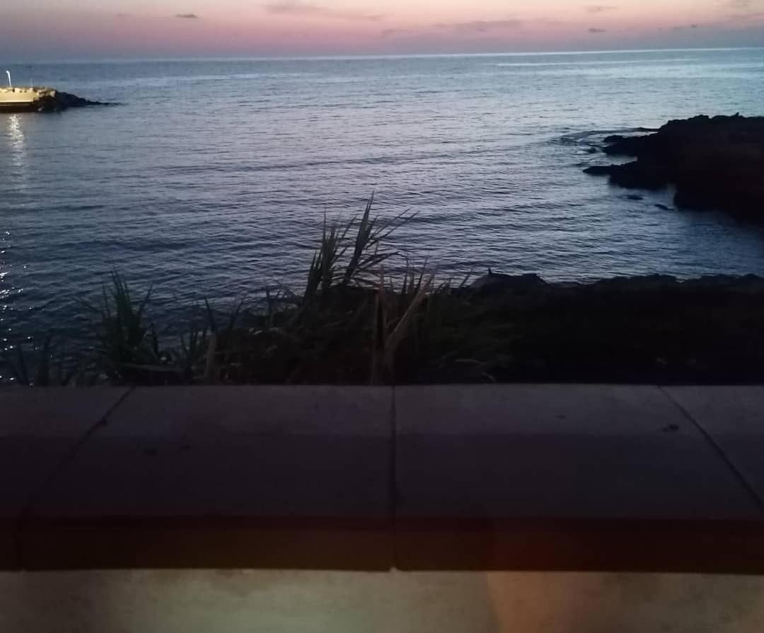 La Terrazza Sul Mare Monolocale Con Terrazza Vicino Aereoporto&Mare Sicilian Vintage Style Beach House Cinisi Exterior photo