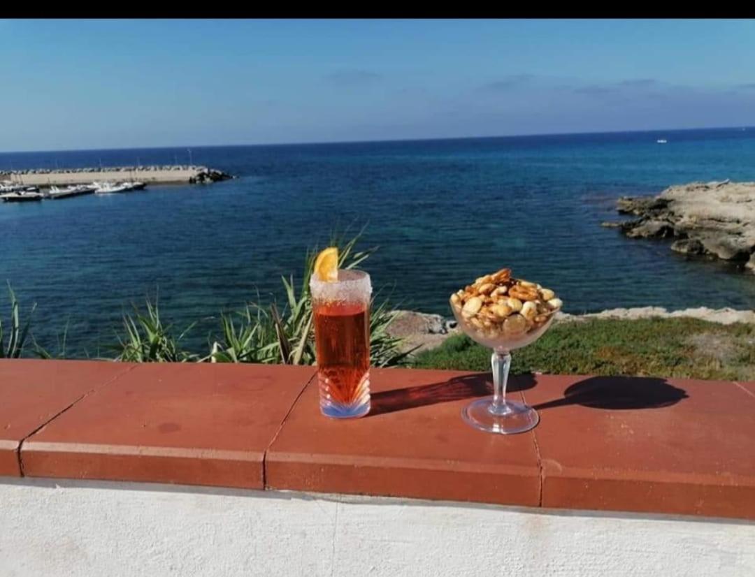 La Terrazza Sul Mare Monolocale Con Terrazza Vicino Aereoporto&Mare Sicilian Vintage Style Beach House Cinisi Exterior photo
