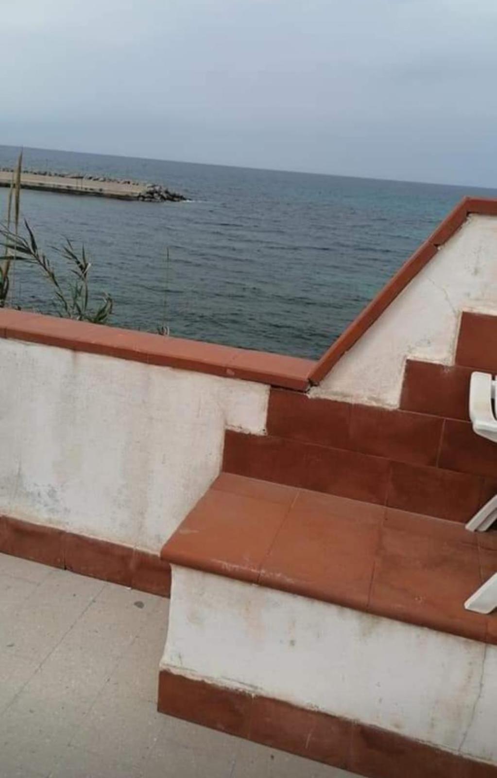 La Terrazza Sul Mare Monolocale Con Terrazza Vicino Aereoporto&Mare Sicilian Vintage Style Beach House Cinisi Exterior photo